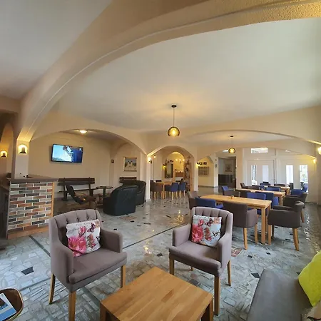 Oda ve Kahvaltı Holy Miracle 4*