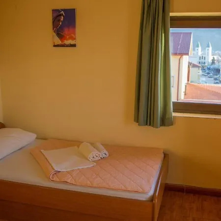 Oda ve Kahvaltı Holy Miracle