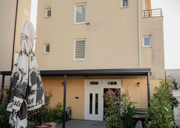 Holy Miracle Couette-café Međugorje